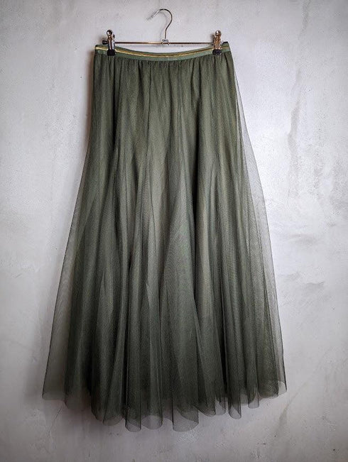 tulle skirt